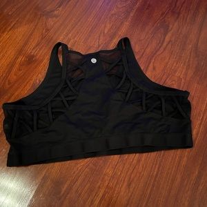 Torrid size 5 sports bra.